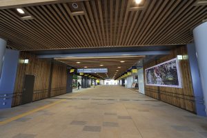 越秀木DT-JR上越妙高站 (1)